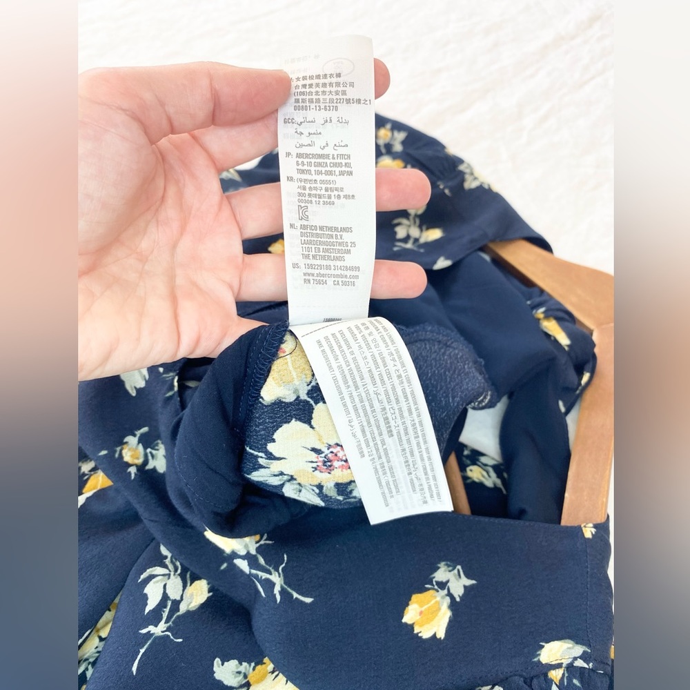 Abercrombie & Fitch Floral Romper Jumpsuit - Picture 10 of 16
